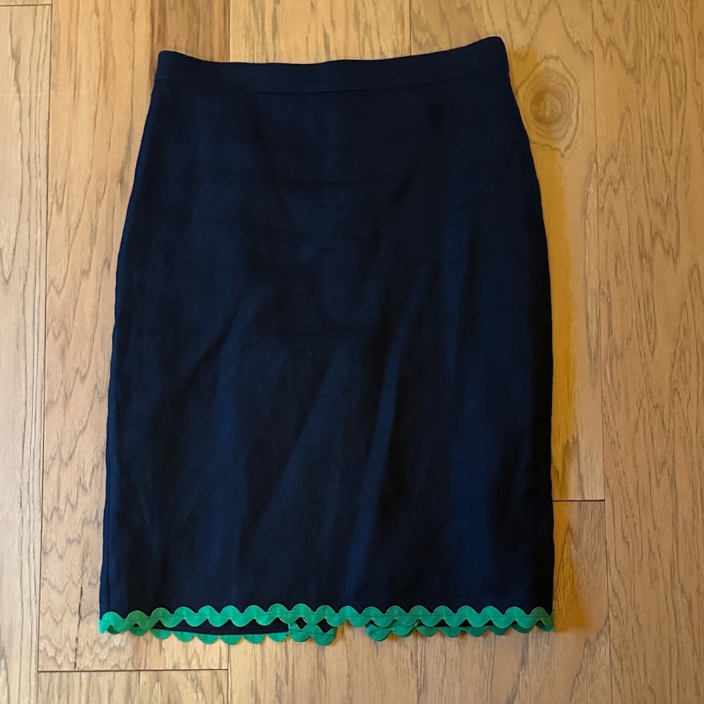 J. Crew Navy Pencil Skirt with Green Accent 100% Linen - Picture 1 of 4
